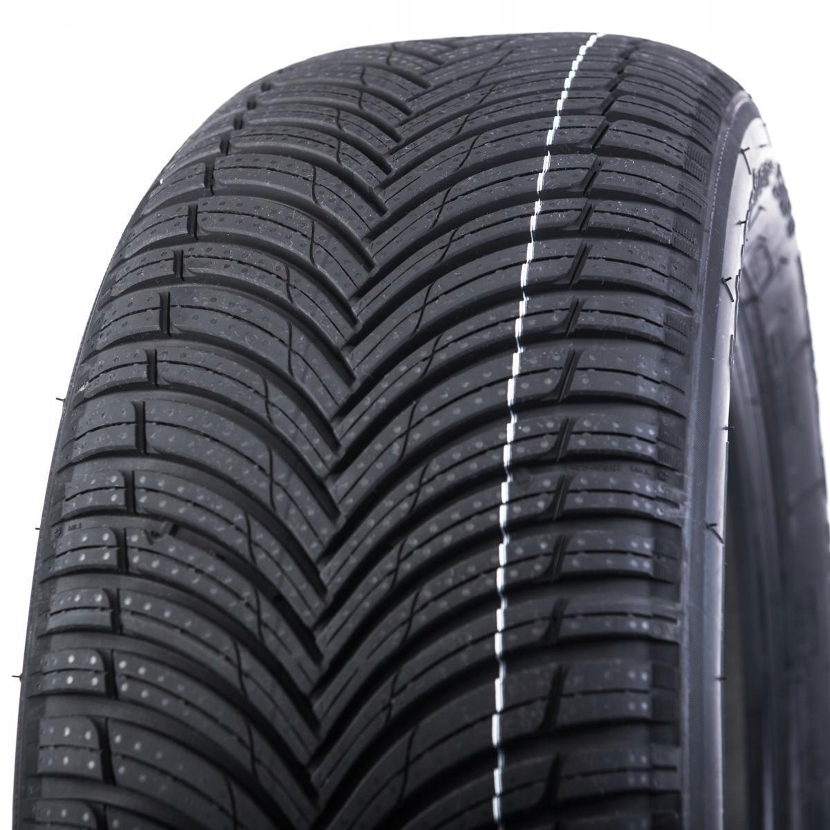 1x 225/60R17 BFGOODRICH ADVANTAGE SUV CELOSEZÓNNE