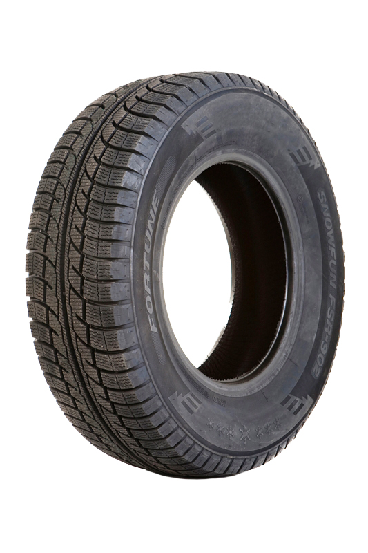 Opona zimowa Fortune FSR902 205/65R15 102 T przyczepność na śniegu (3PMSF)
