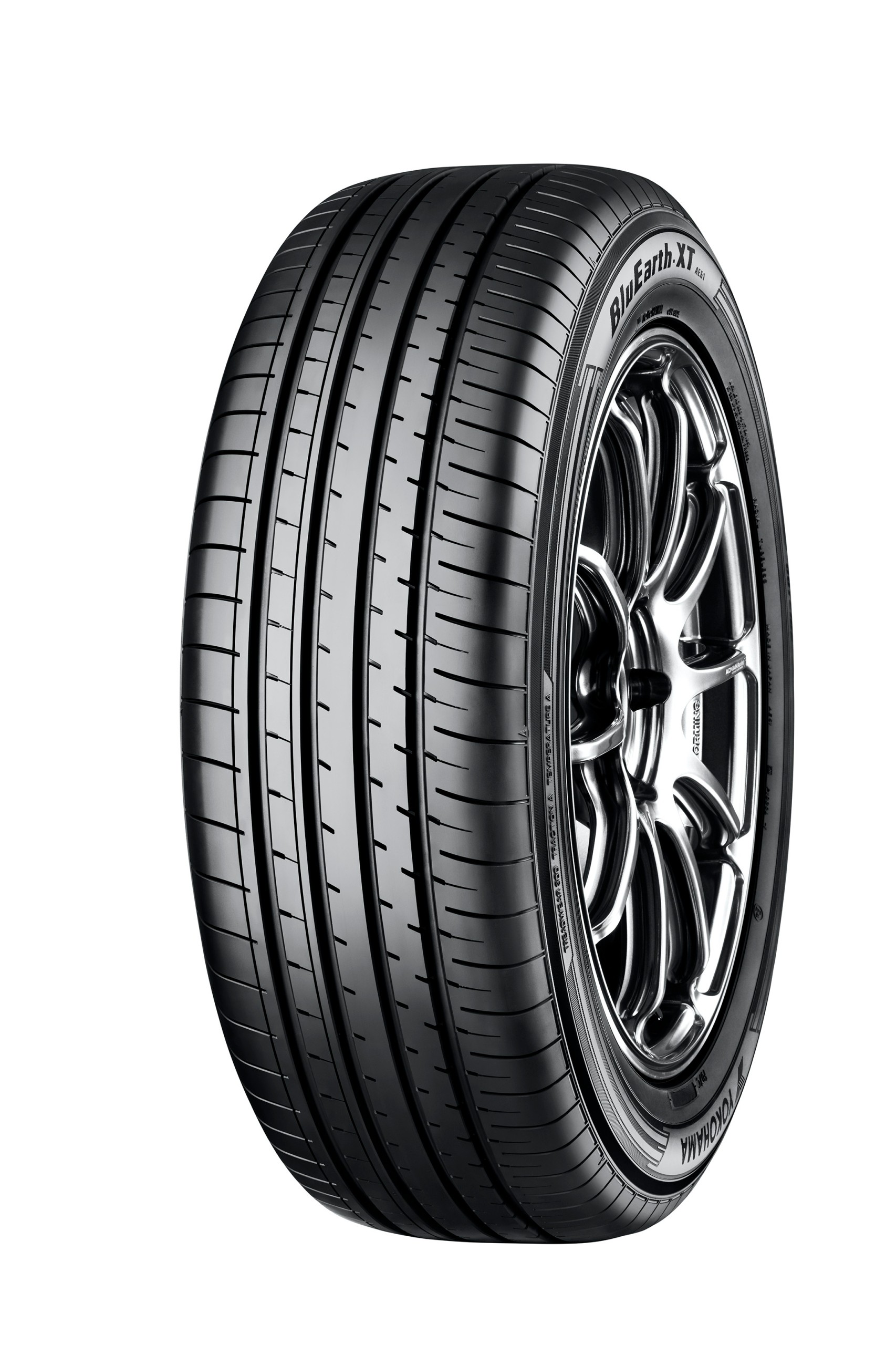2x pneumatiky 225/55R19 YOKOHAMA BLUEARTH-XT AE61 99V
