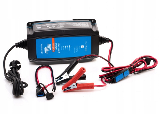 Klinový remeň kosačky - Bluetooth nabíjačka Victron BlueSmart 12V 25A IP65