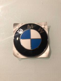 BMW E87 E81 E63 F10 F12 EMBLEM 82MM 51147057794