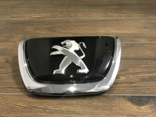 Známka známka logo Peugeot Partner LLL LIFT