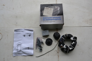 Zásuvka pre prívesný vozík - Kia Sportage III 10- Hook Hook Modul 7/13 PIN ORG