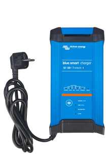 Klinový remeň kosačky - Victron Smart 12V 30A IP22 Bluetooth nabíjačka