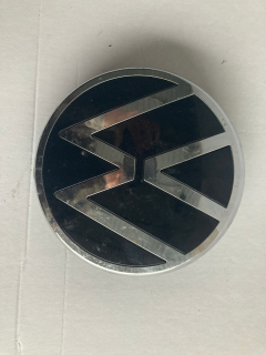 Logo v Caddy Grill 2K7 Golf VIII 8 5H0853601D