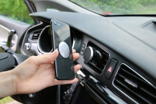 Držiak na telefón - Držiak magnetického telefónu pre auto