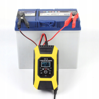 Klinový remeň kosačky - Silný automatický usmerňovač LCD 12V 7A