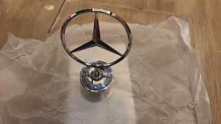 Známka známky Mercedes Sight Star