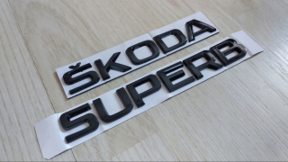 Nový nápis SKoda Superb Black Gloss