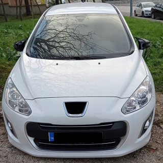 M4 v štýle Peugeot 308 bočné zrkadlové zástrčka