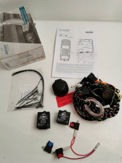 Zásuvka pre prívesný vozík - Mercedes W202 93-00 13 Pin Jaeger Bunch