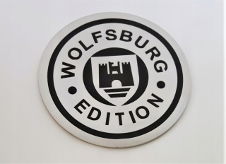 Wolfsburg Edition Emmlem Greadless Engragieve