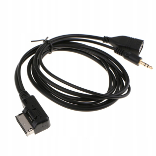 Organizér do auta - AMI AUX USB káblový adaptér pre C63 E200L